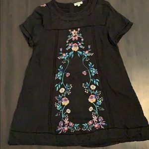 Cotton dress with Mexican flower embroidery